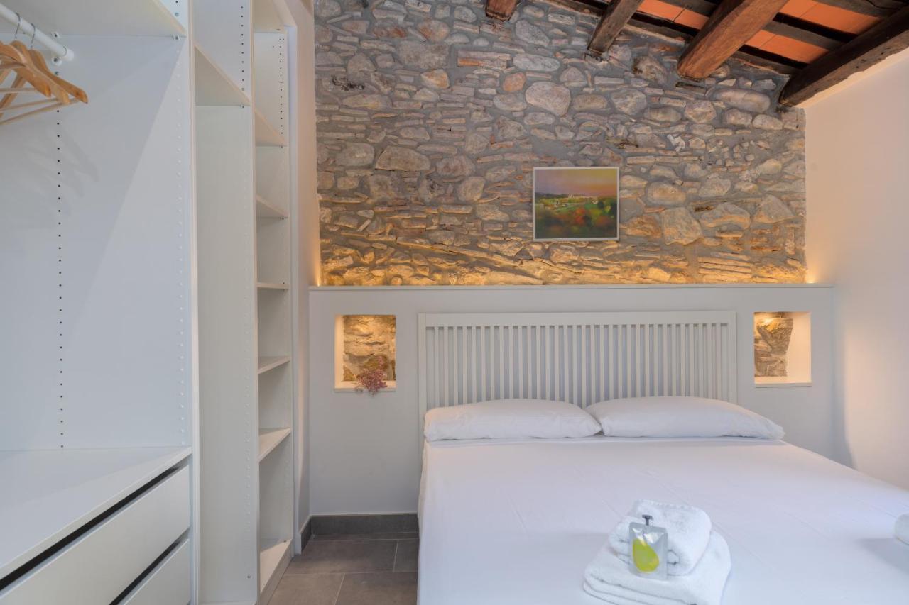 Flalteli Rambla 5 4-1 Apartment Girona Luaran gambar